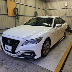 トヨタ・クラウン