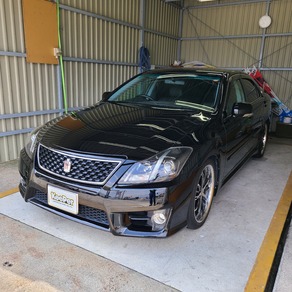 トヨタ・クラウン