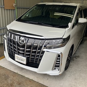 トヨタ・アルファード