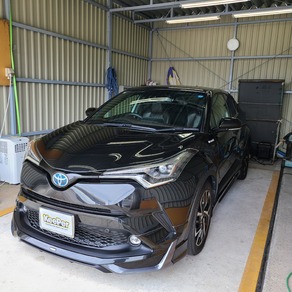 トヨタ・C-HR