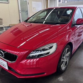 ボルボ・V40