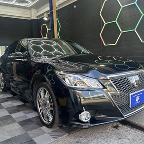 トヨタ・クラウン