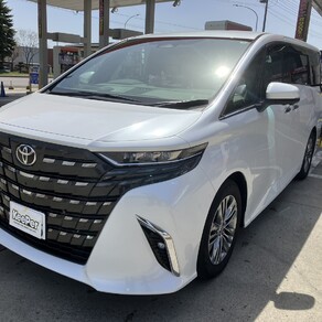 トヨタ・アルファード