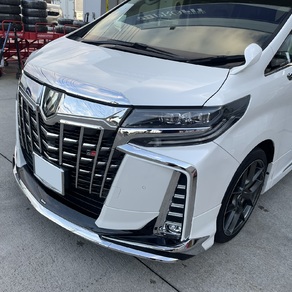 トヨタ・アルファード