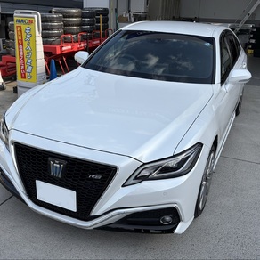 トヨタ・クラウン