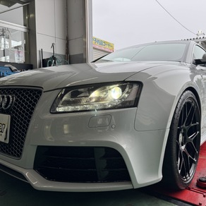アウディ・RS4