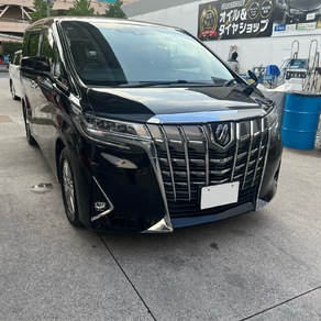 トヨタ・アルファード