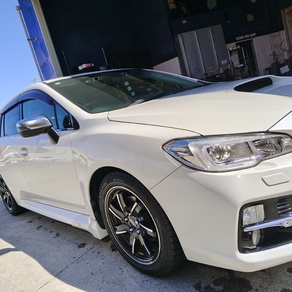 スバル・レヴォーグ