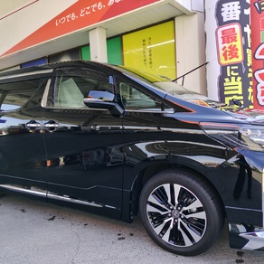 トヨタ・アルファード