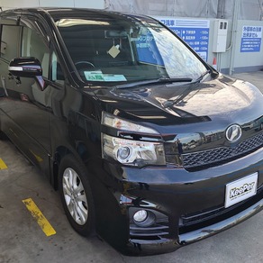 トヨタ・ヴォクシー