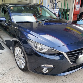 マツダ・アクセラ