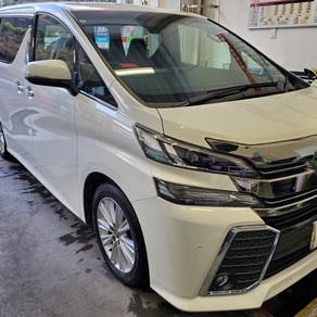 トヨタ・ヴェルファイア