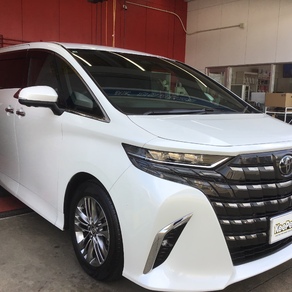 トヨタ・ヴェルファイア