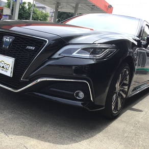 トヨタ・クラウン