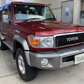 トヨタ・ランドクルーザー70