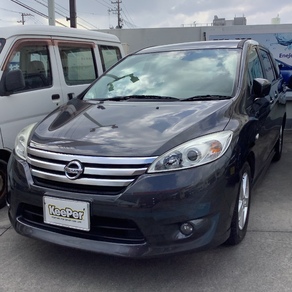 日産・ラフェスタ