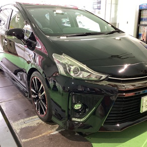 トヨタ・プリウスα