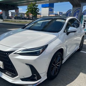 レクサス・NX