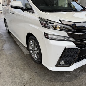 トヨタ・ヴェルファイア