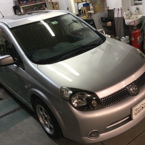 日産・ラフェスタ