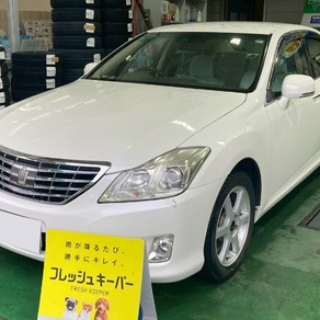 トヨタ・クラウン