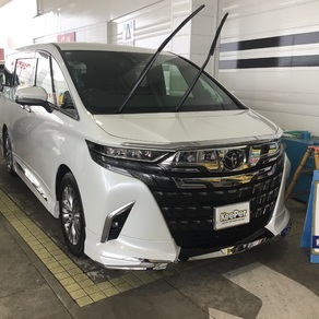 トヨタ・アルファード