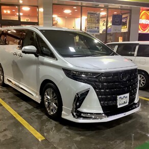 トヨタ・アルファード