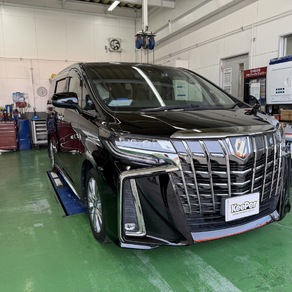 トヨタ・アルファード