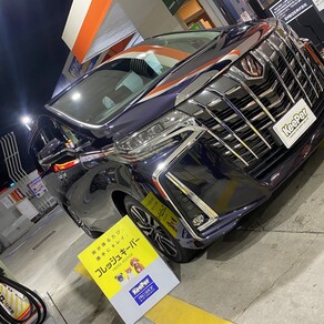 トヨタ・アルファード