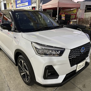 ダイハツ・ロッキー