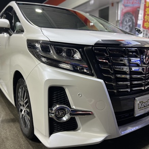 トヨタ・アルファード