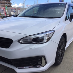 スバル・インプレッサ