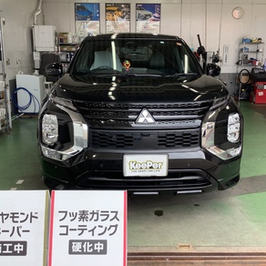 三菱・アウトランダー