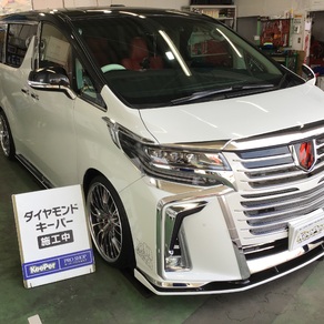 トヨタ・アルファード