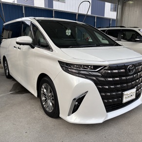 トヨタ・アルファード