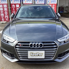 アウディ・S4