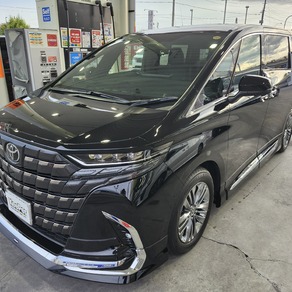 トヨタ・アルファード