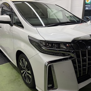 トヨタ・アルファード