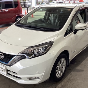 日産・ノート オーラ