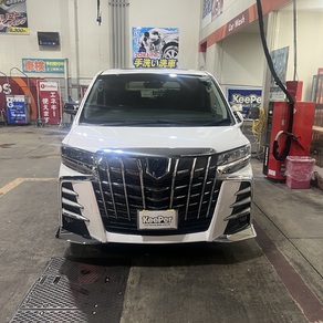 トヨタ・アルファード