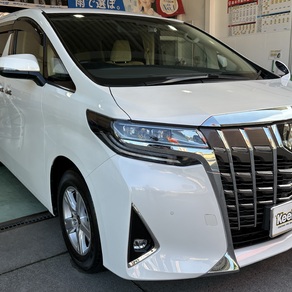 トヨタ・アルファード