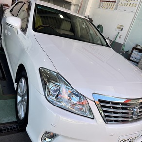 トヨタ・クラウン