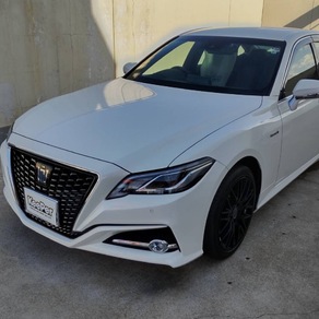 トヨタ・クラウン