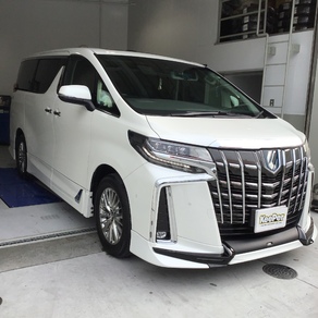 トヨタ・アルファード