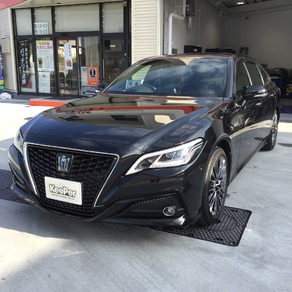 トヨタ・クラウン