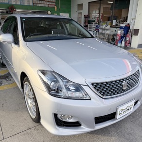 トヨタ・クラウン