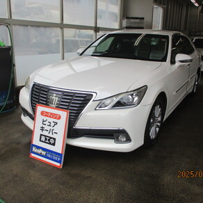 トヨタ・クラウン