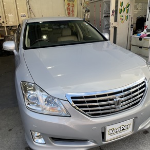 トヨタ・クラウン