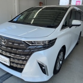 トヨタ・アルファード