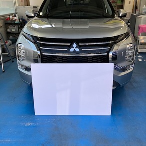 三菱・アウトランダー